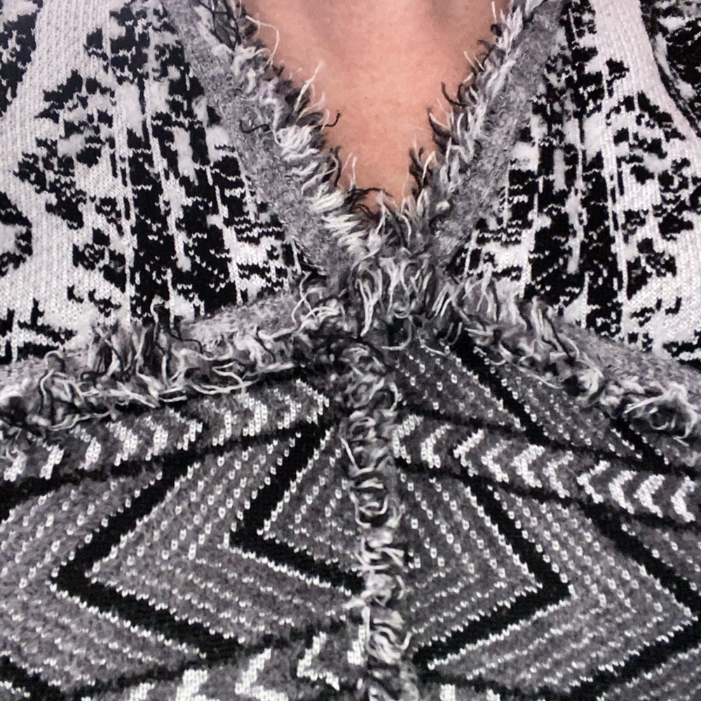 Altuzarra sweater. Very warm and thick.  So soft. Excellent used condition - Picture 3 of 6